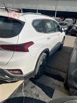 هيونداي سانتافي